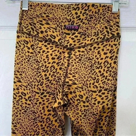 NIKE Women’s Yoga Leggings Lot Of 3 Leggings Sz XS/Small - Picture 5 of 16